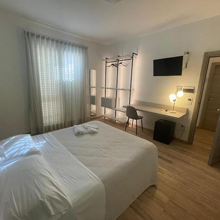 Albergo Perseo Portopalo Di Capo Passero Esterno foto