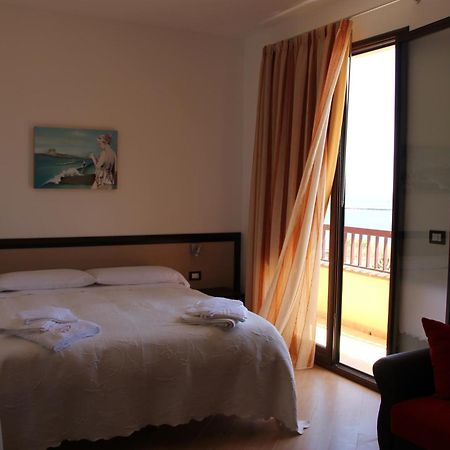 Albergo Perseo Portopalo Di Capo Passero Esterno foto
