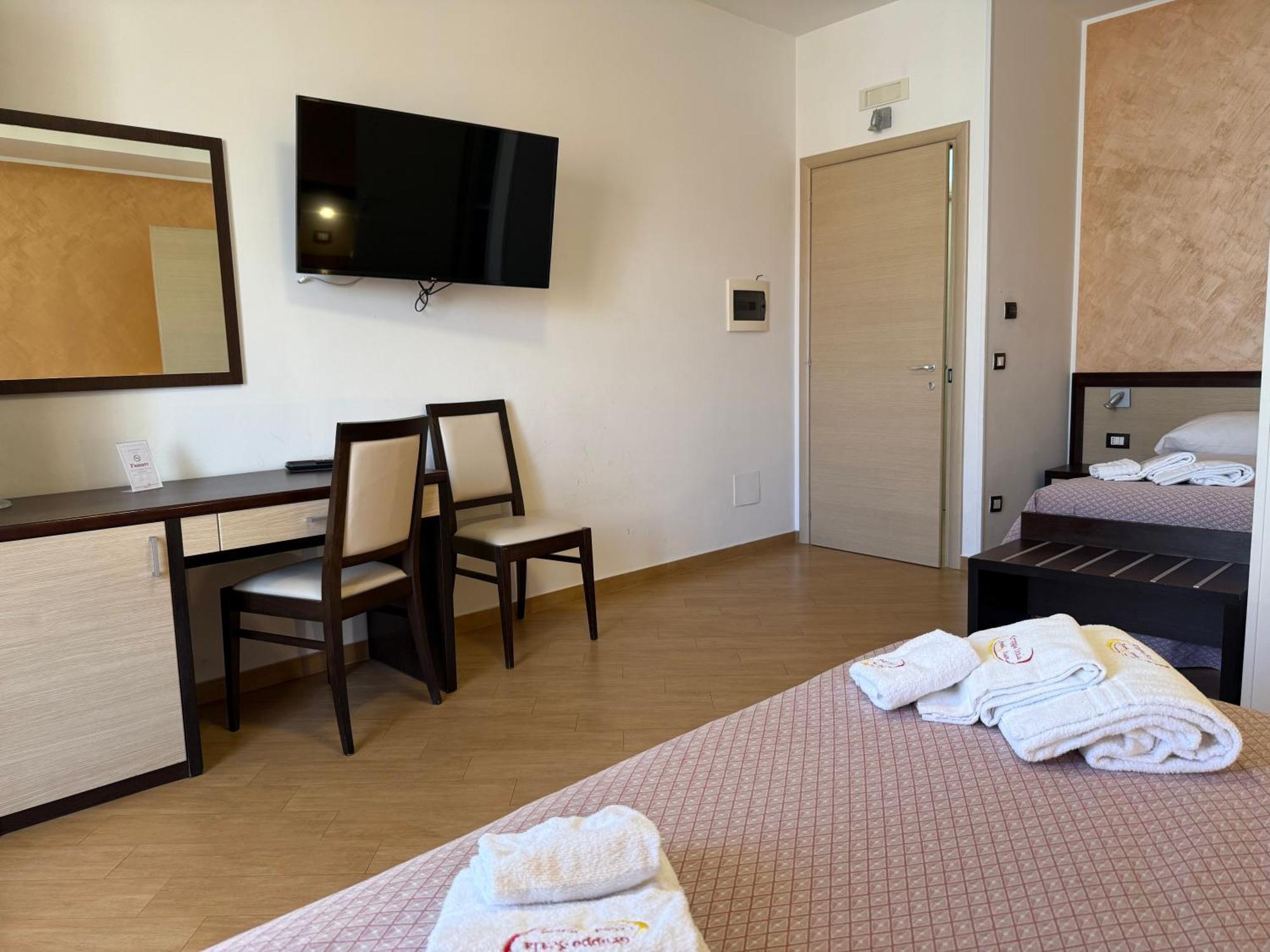 Albergo Perseo Portopalo Di Capo Passero Esterno foto